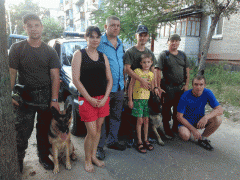 На Луганщині поліцейські розшукали та повернули додому безвісти зниклого хлопчика
