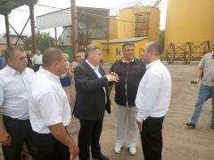 Юрій Гарбуз у Троїцькому відвідав підприємство з переробки соняшнику