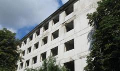 В Лисичанске хотят восстановить заброшенные жилые здания для переселенцев